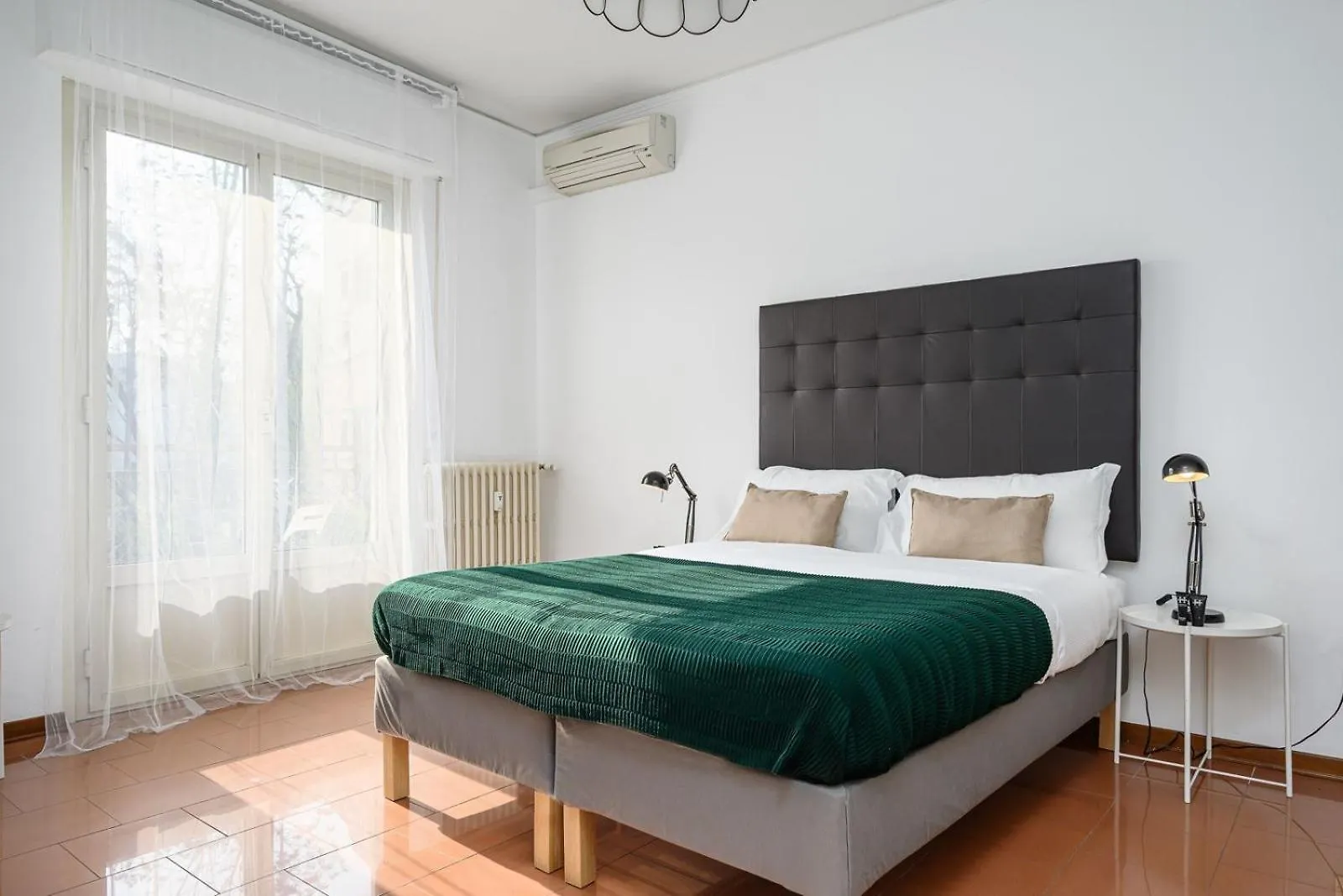 New Two Bedrooms Apartment Near Wagner Area Milánó Olaszország